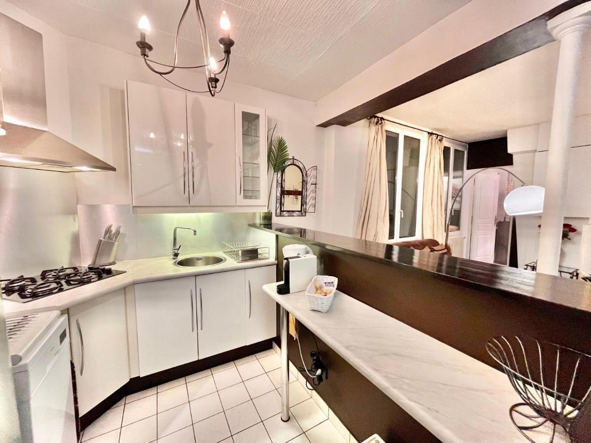 Très Bel Centre De 5/6 P / 2 Ch Appartamento Parigi