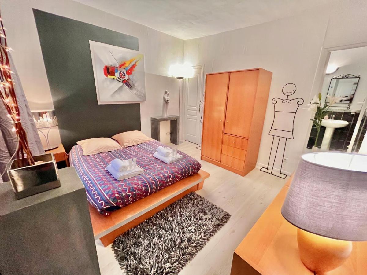 Très Bel Centre De 5/6 P / 2 Ch Appartamento Parigi